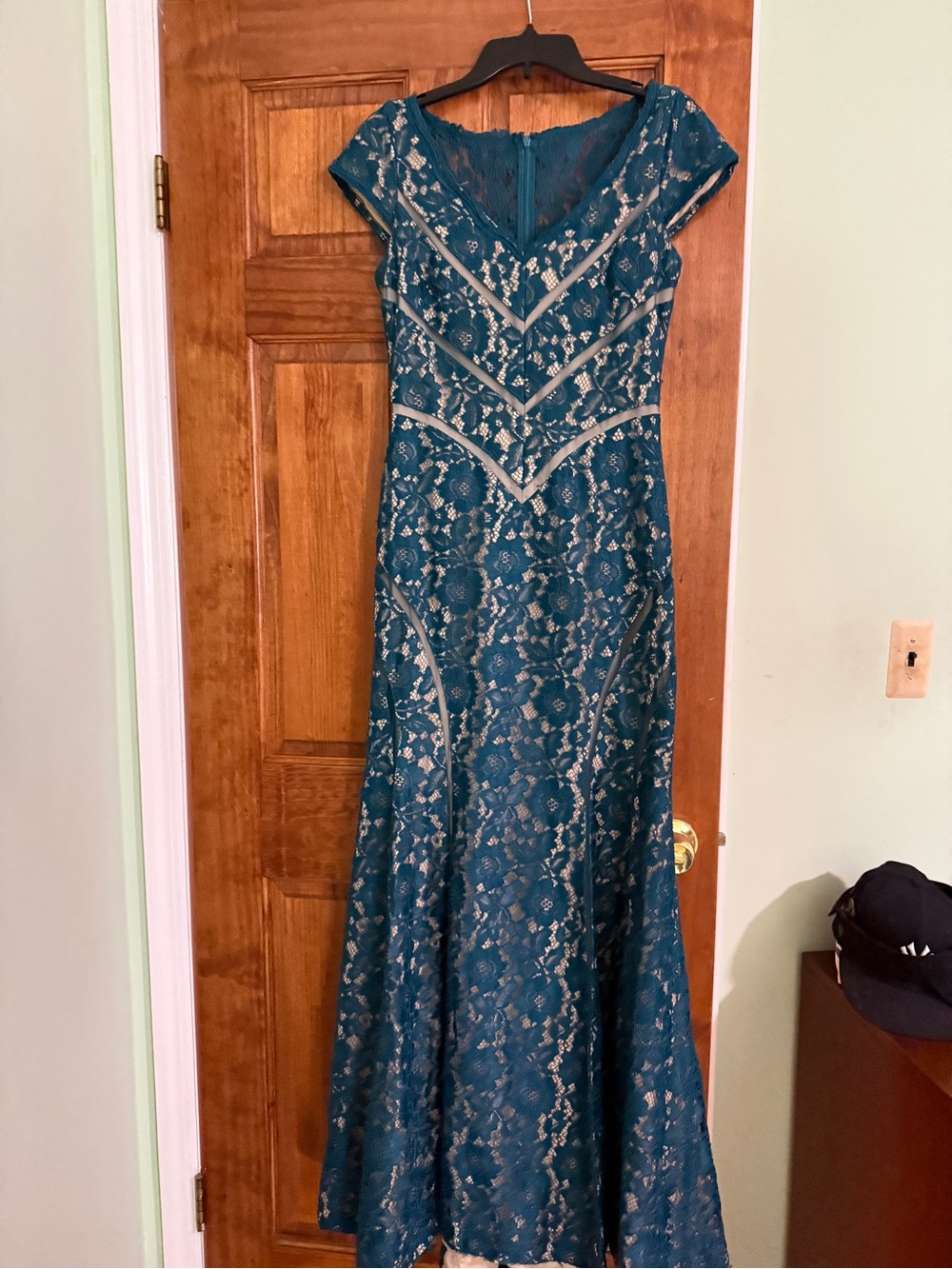 Xscape Teal Lace Evening Gown - Elegant Cap Sleeve Formal Dress
